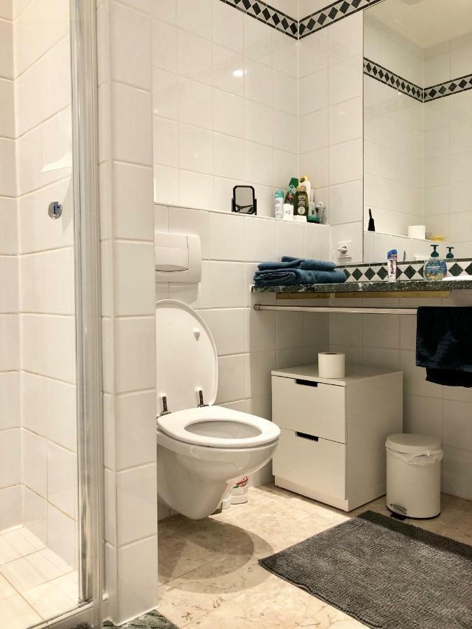 Spacious Flat In The Heart Of The Center! Ideal For A Family! Luxemburg